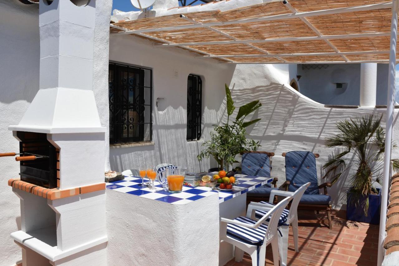 Shades Of Blue With Ocean View - Fast Wifi Lejlighed Porches  Eksteriør billede